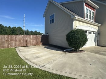 812 Pittsford Pl, Hope Mills, NC 28348
