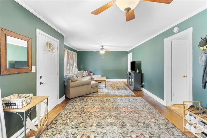 812 Poplar Dr, Fayetteville, NC 28304