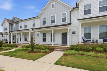 812 Silo Pk Dr, Wake Forest, NC 27587