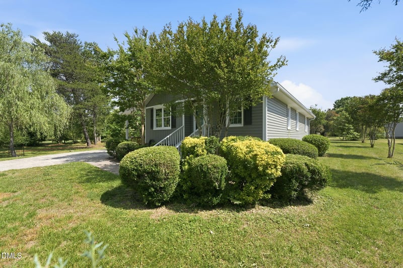 812 Stagecoach Rd, Mebane, NC 27302