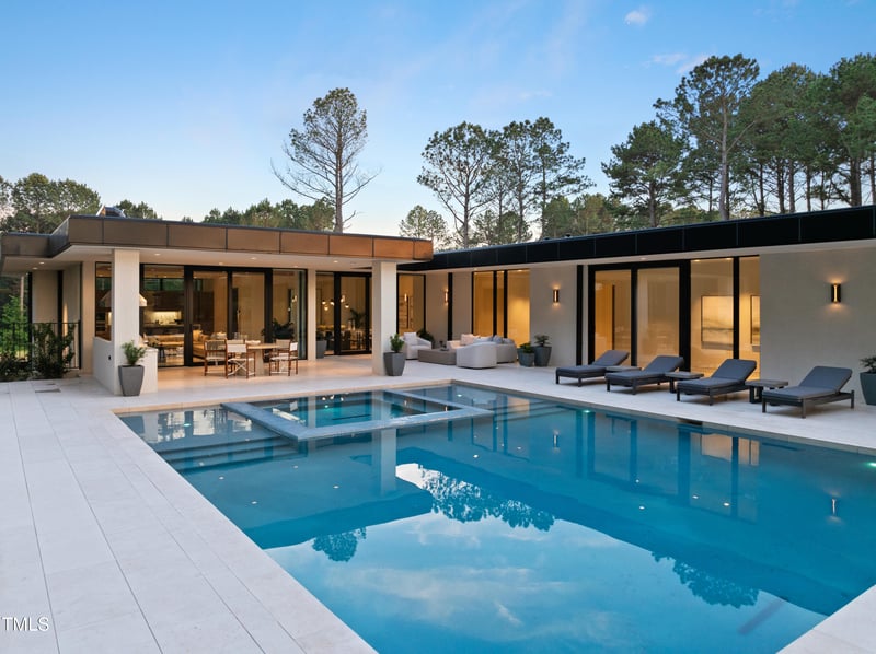 812 Stradella Rd, Raleigh, NC 27614