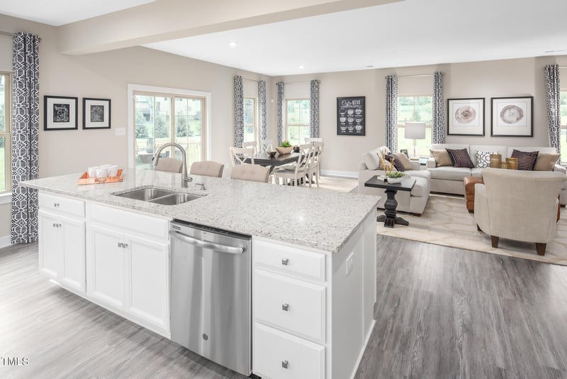 812 Walker Ridge Way, Willow Springs, NC 27592