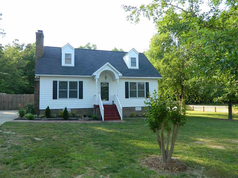 812 Williams White Rd, Zebulon, NC 27597