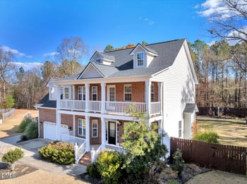 812 Winding Oak Way, Clayton, NC 27527