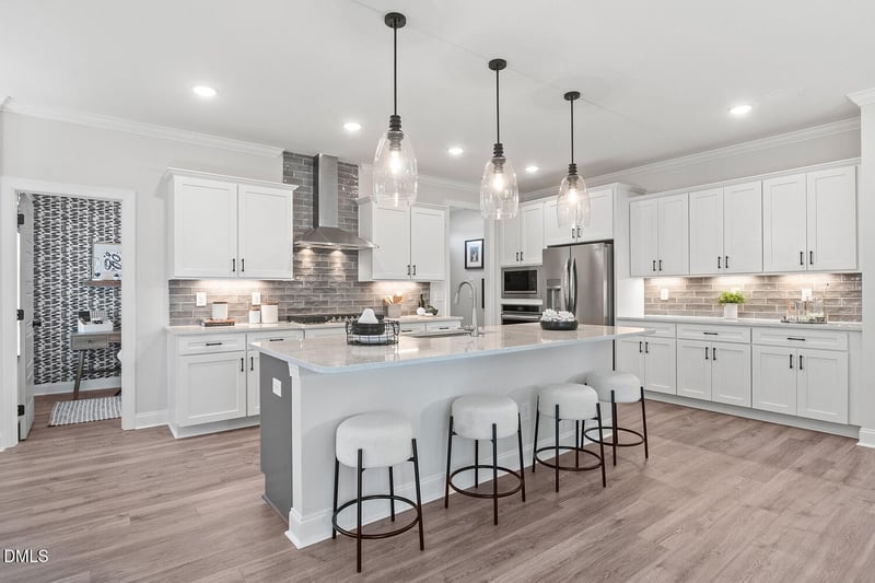 8120 Andrea Ln, Raleigh, NC 27613