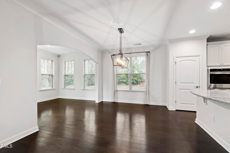 8121 Fieldcrest Ln, Fuquay Varina, NC 27526