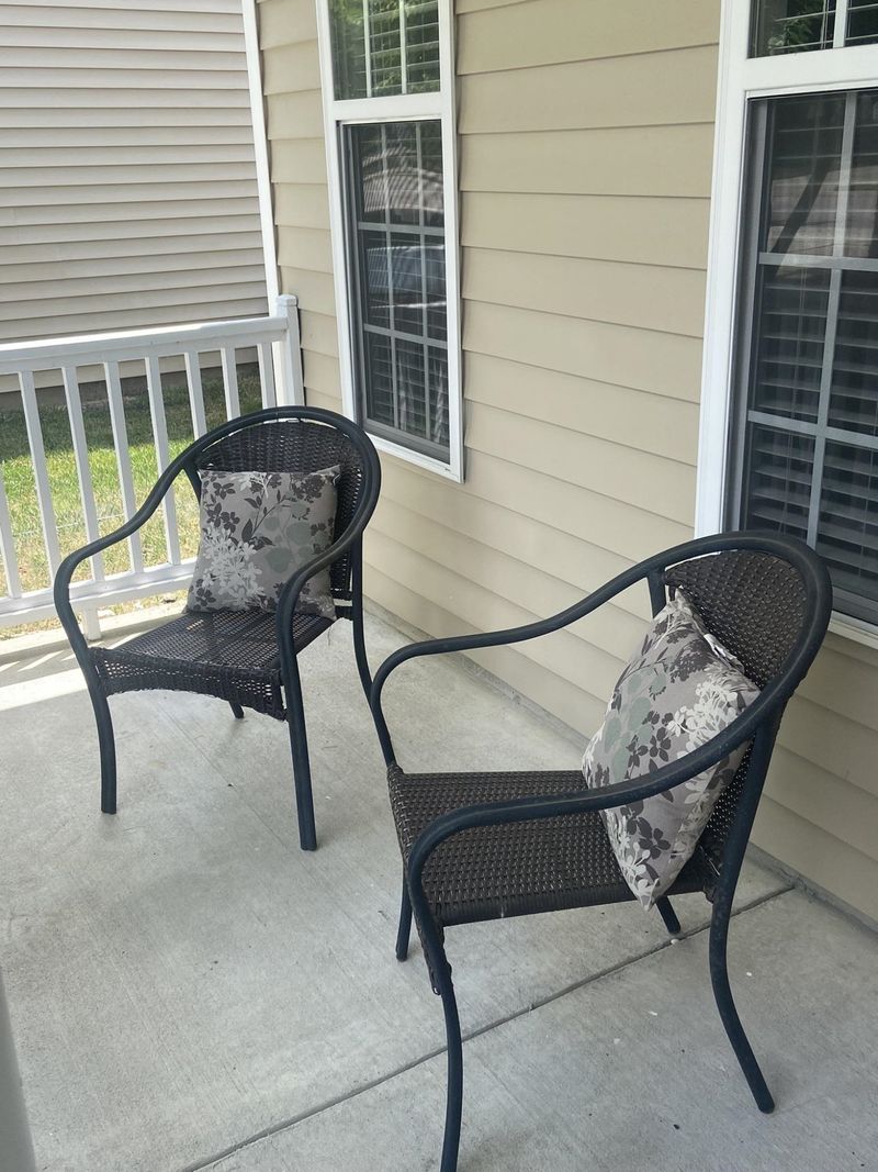 8121 Rolling Glenn Dr, Raleigh, NC 27616