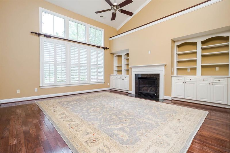 8122 Lloyd Allyns Way, Raleigh, NC 27615
