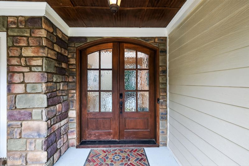 8124 Andrea Ln, Raleigh, NC 27613