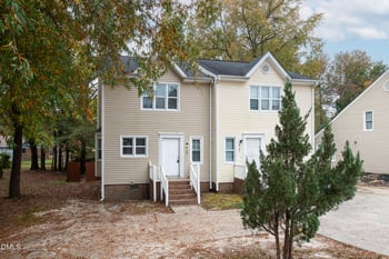 8125 Perry Creek Rd, Raleigh, NC 27616