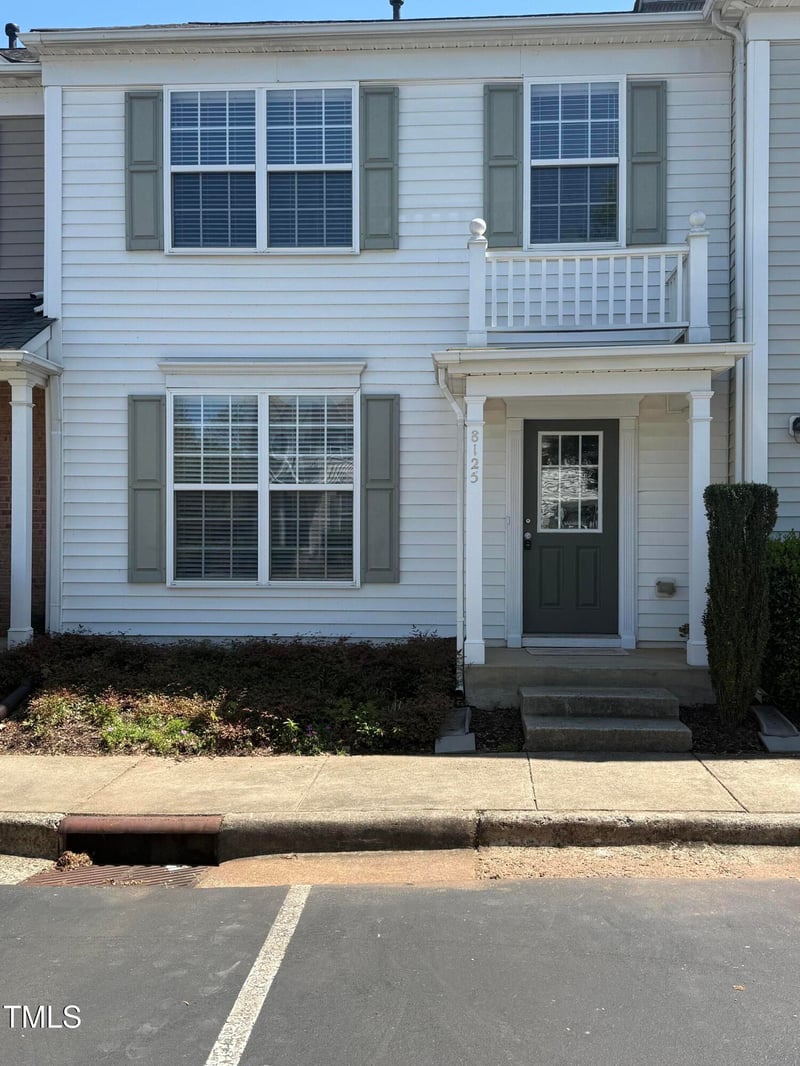 8125 Rhiannon Rd, Raleigh, NC 27613