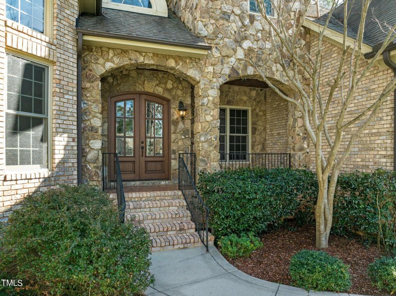 8128 Andrea Ln, Raleigh, NC 27613