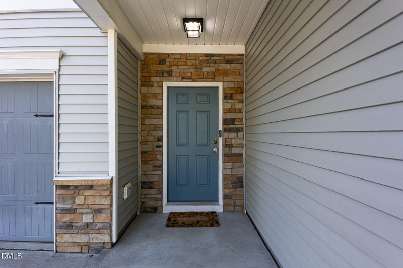 8128 Hartham Park Ave, Raleigh, NC 27616