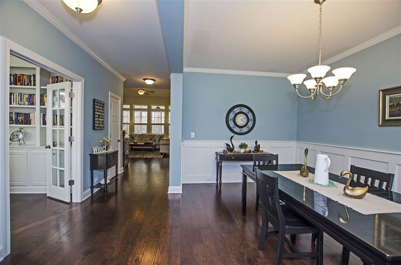 813 Ancient Oaks Dr, Holly Springs, NC 27540
