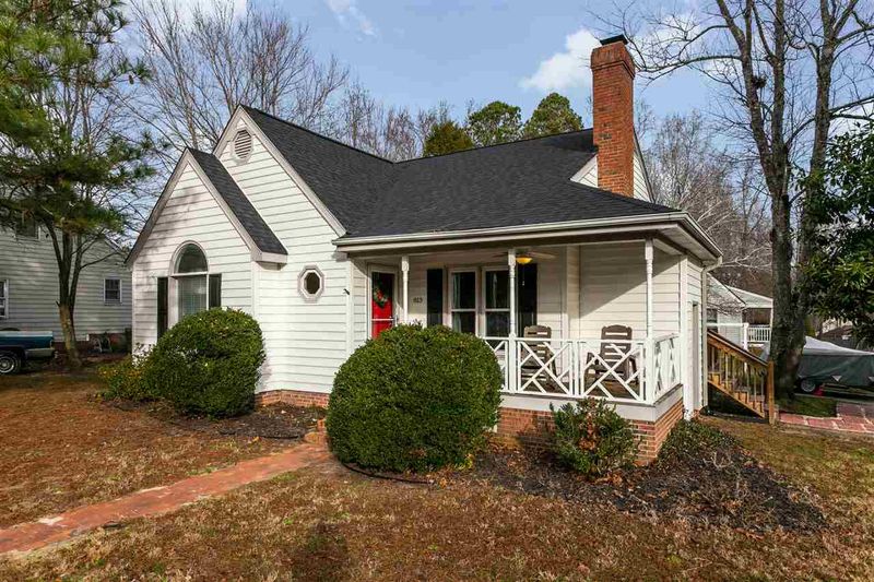 813 E Cardinal Dr, Fuquay Varina, NC 27526