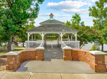 813 Carpenter Town Ln, Cary, NC 27519