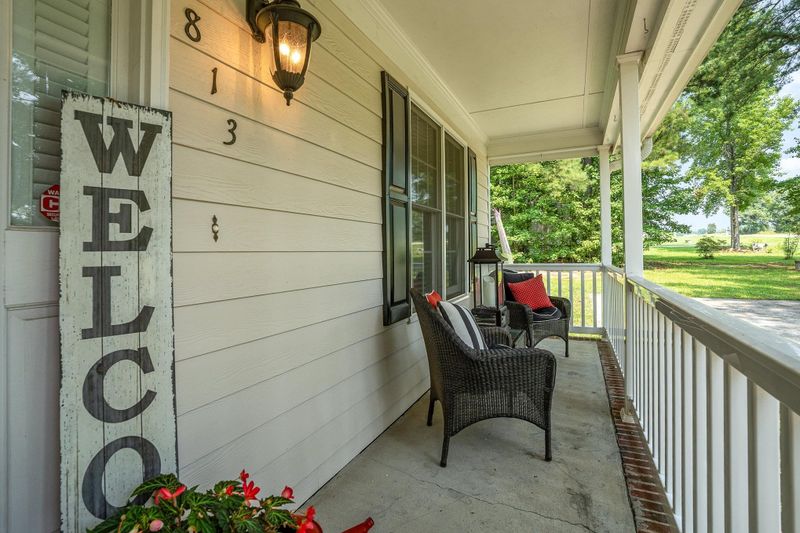 813 Darius Pearce Rd, Youngsville, NC 27596