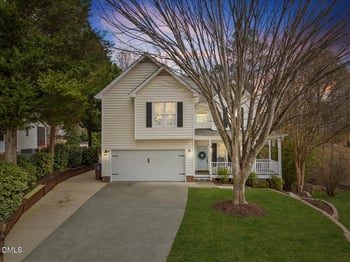 813 Deer Hollow Ct, Wake Forest, NC 27587