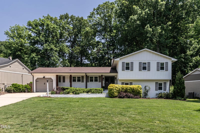 813 Faulkner Pl, Raleigh, NC 27609