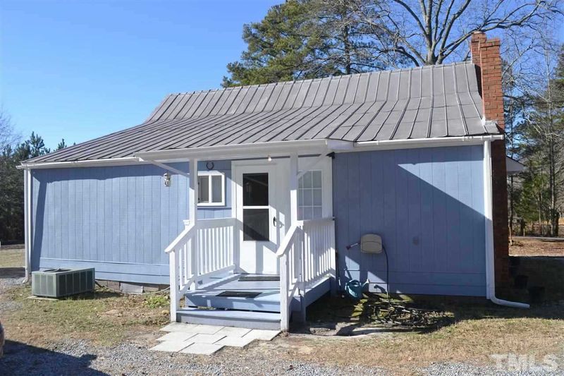813 Juniper Church Rd, Four Oaks, NC 27524