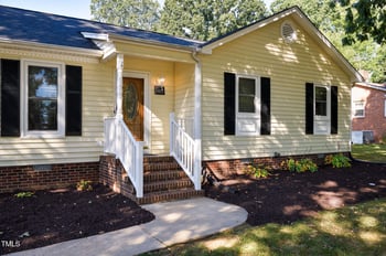 813 Lynnwood Dr, Burlington, NC 27215