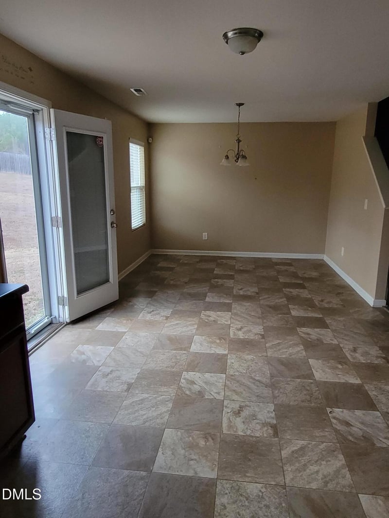 813 Pitch Pine Dr, Creedmoor, NC 27522