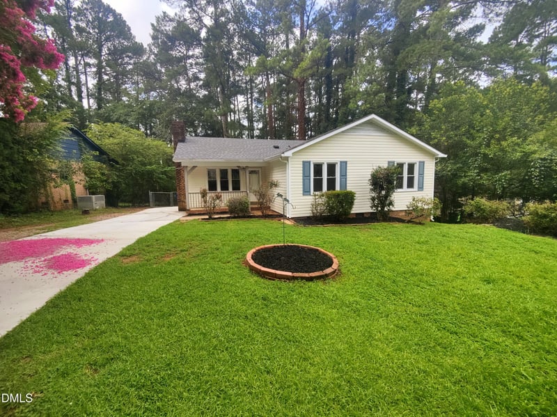 813 Plentywood Ct, Raleigh, NC 27615