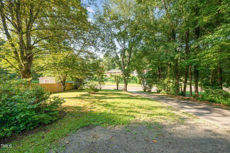 813 Springdale Dr, Durham, NC 27707