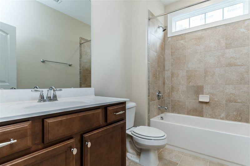 813 Traditions Ridge Dr, Wake Forest, NC 27587