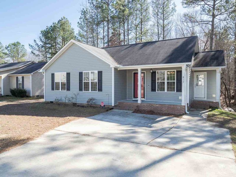 813 Troubadour Ln, Knightdale, NC 27545