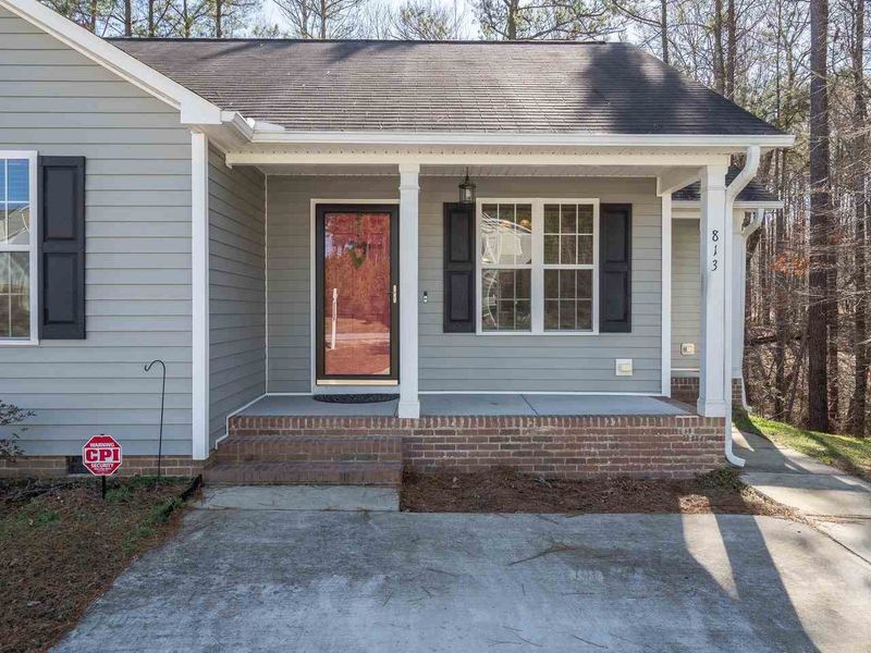 813 Troubadour Ln, Knightdale, NC 27545