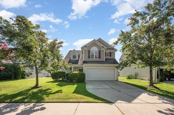 8132 Rolling Glenn Dr, Raleigh, NC 27616