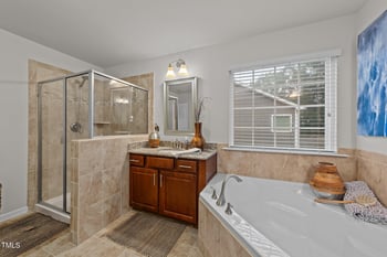 8132 Wheeler Woods Dr, Apex, NC 27539