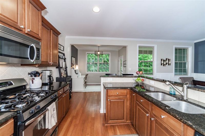8138 Primanti Blvd, Raleigh, NC 27612