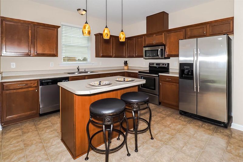 814 Amaryllis Ln, Durham, NC 27712