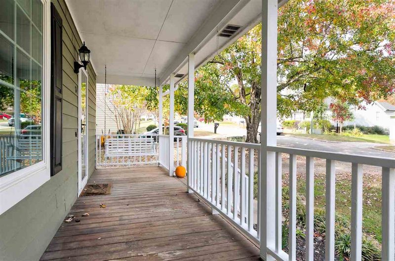 814 Brewers Glynn Ct, Wake Forest, NC 27587