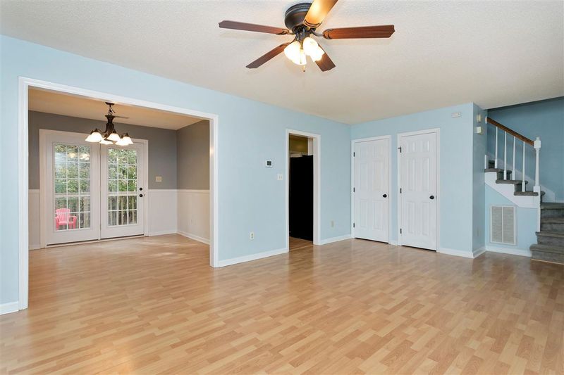 814 Brewers Glynn Ct, Wake Forest, NC 27587