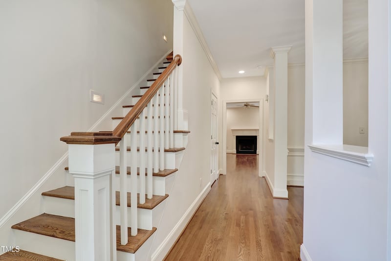 814 Cotton Exchange Ct, Raleigh, NC 27608