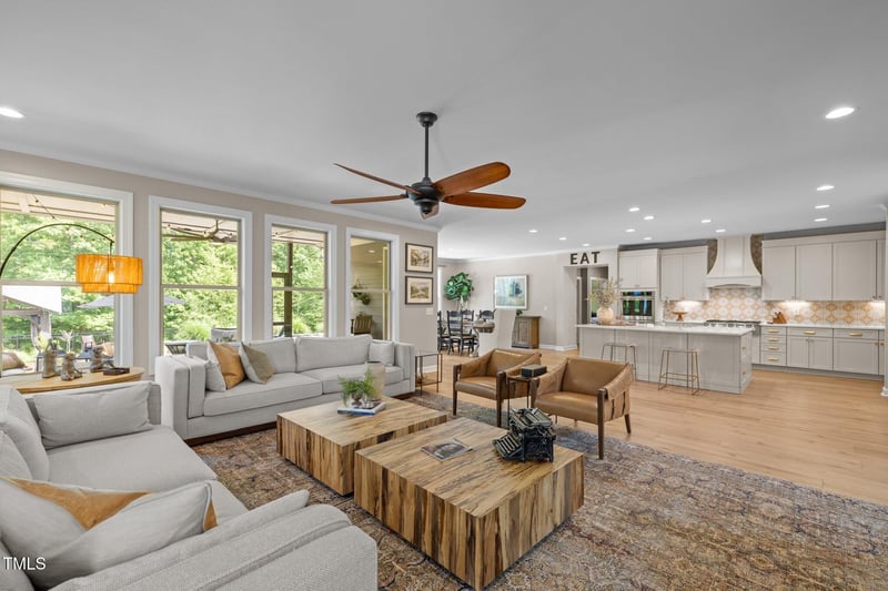 814 Covered Bridge Trl, Chapel Hill, NC 27517