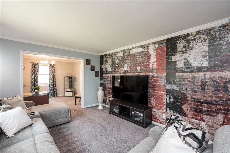 814 Forge Rd, Durham, NC 27713
