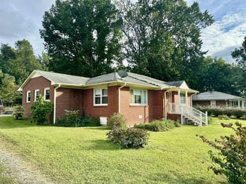 814 Frank St, Roxboro, NC 27573