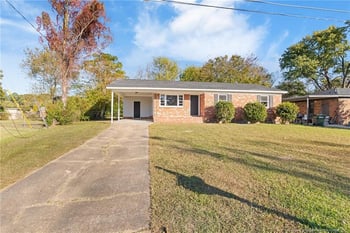 814 Maverick Ct, Fayetteville, NC 28303