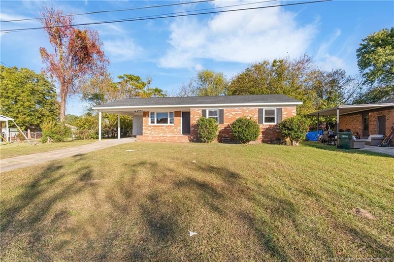 814 Maverick Ct, Fayetteville, NC 28303