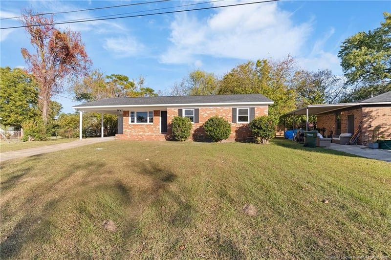 814 Maverick Ct, Fayetteville, NC 28303