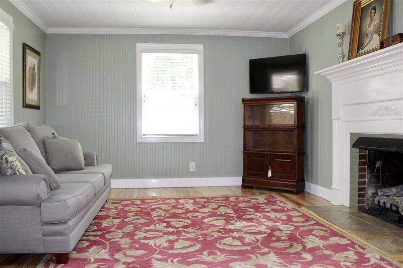 814 Mills St, Raleigh, NC 27608