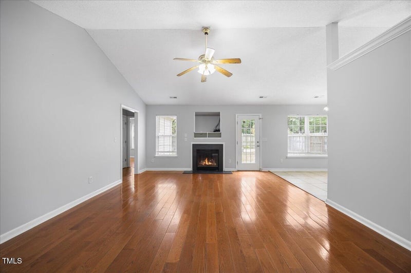 814 Nighthawk Pl, Fayetteville, NC 28314