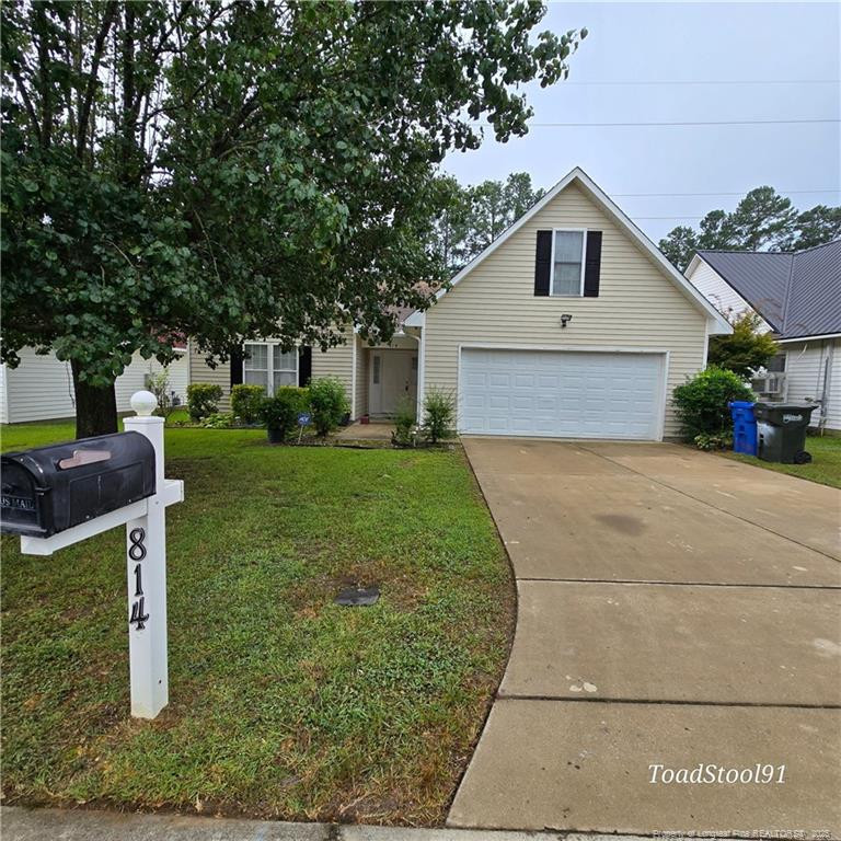 814 Nighthawk Pl, Fayetteville, NC 28314