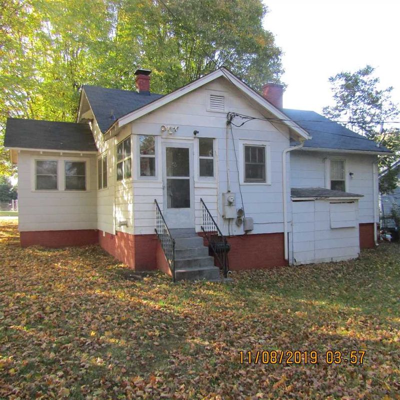 814 North Ave, Burlington, NC 27217