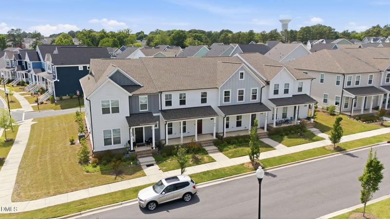 814 Silo Park Dr, Wake Forest, NC 27587