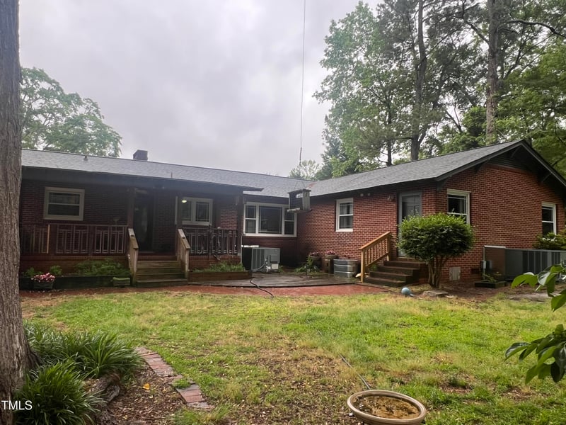 814 Vermont St, Smithfield, NC 27577